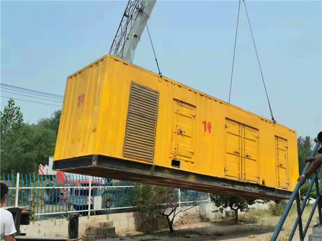 麻涌镇300KW柴油发电机组油耗是多少？